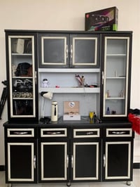 كاونتر خشب • مساحة تخزين كبيرة • حلة بابل