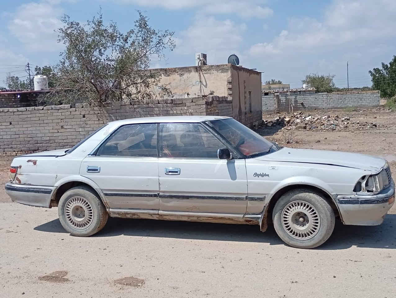 السلام عليكم.     من رخصت صاحب الأگروب    سياره هارتوب  مديل ١٩٩١.   محرك كير نضيفات  غشرها زين تأخذها گبل للشغل. مكان ناصريه  الرقم ***********
