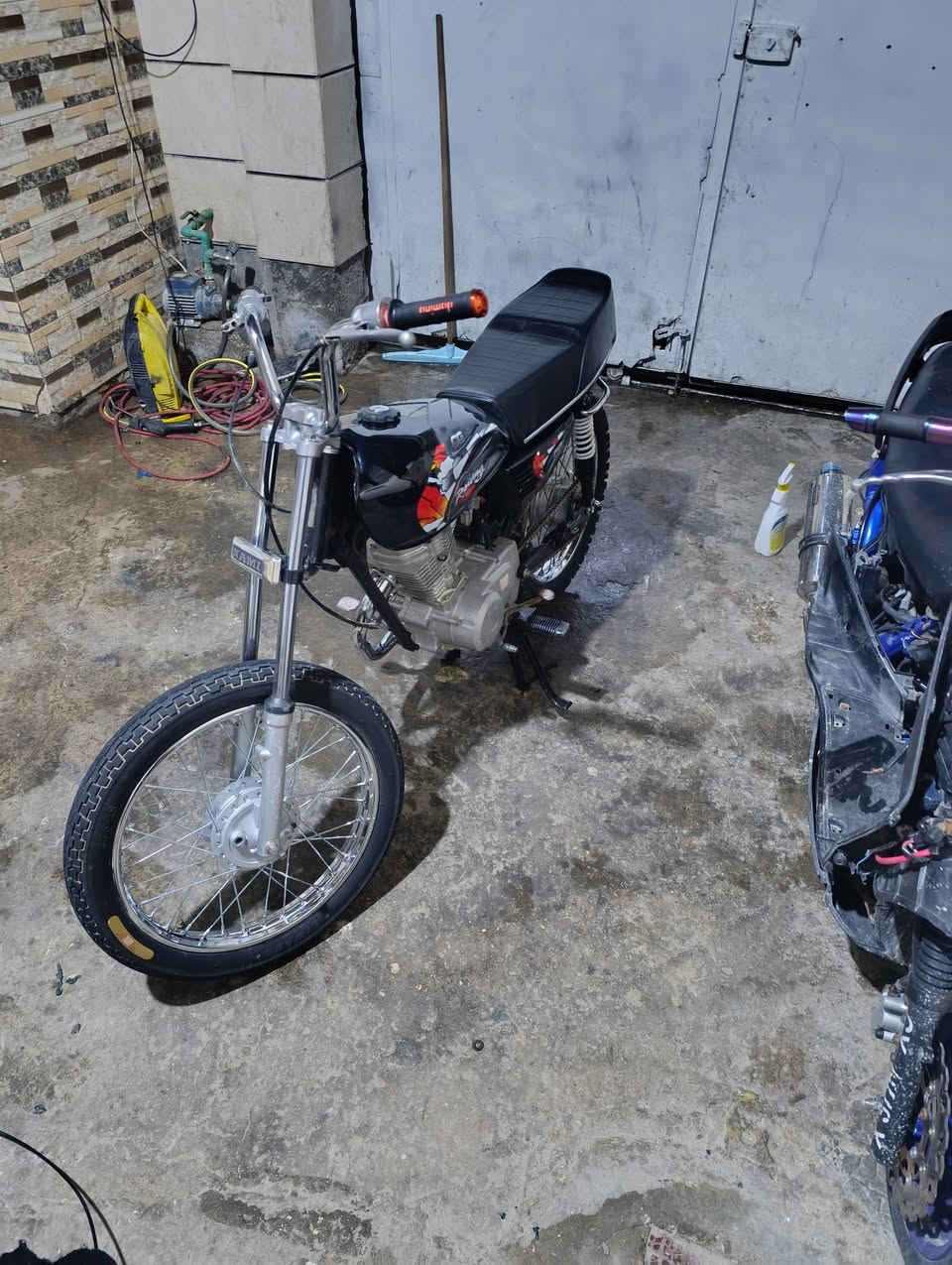 سلام عليكم اربعه كير كلك كلك كلك كلك بدون اوراق دراجه حلوه توهي معمره مكينه شرط خرسه شاصي ولا قطرت لحيم كشن جديد تانكي باكستاني جديد صالنصه جديده سعر خاص او اتصل ***********
