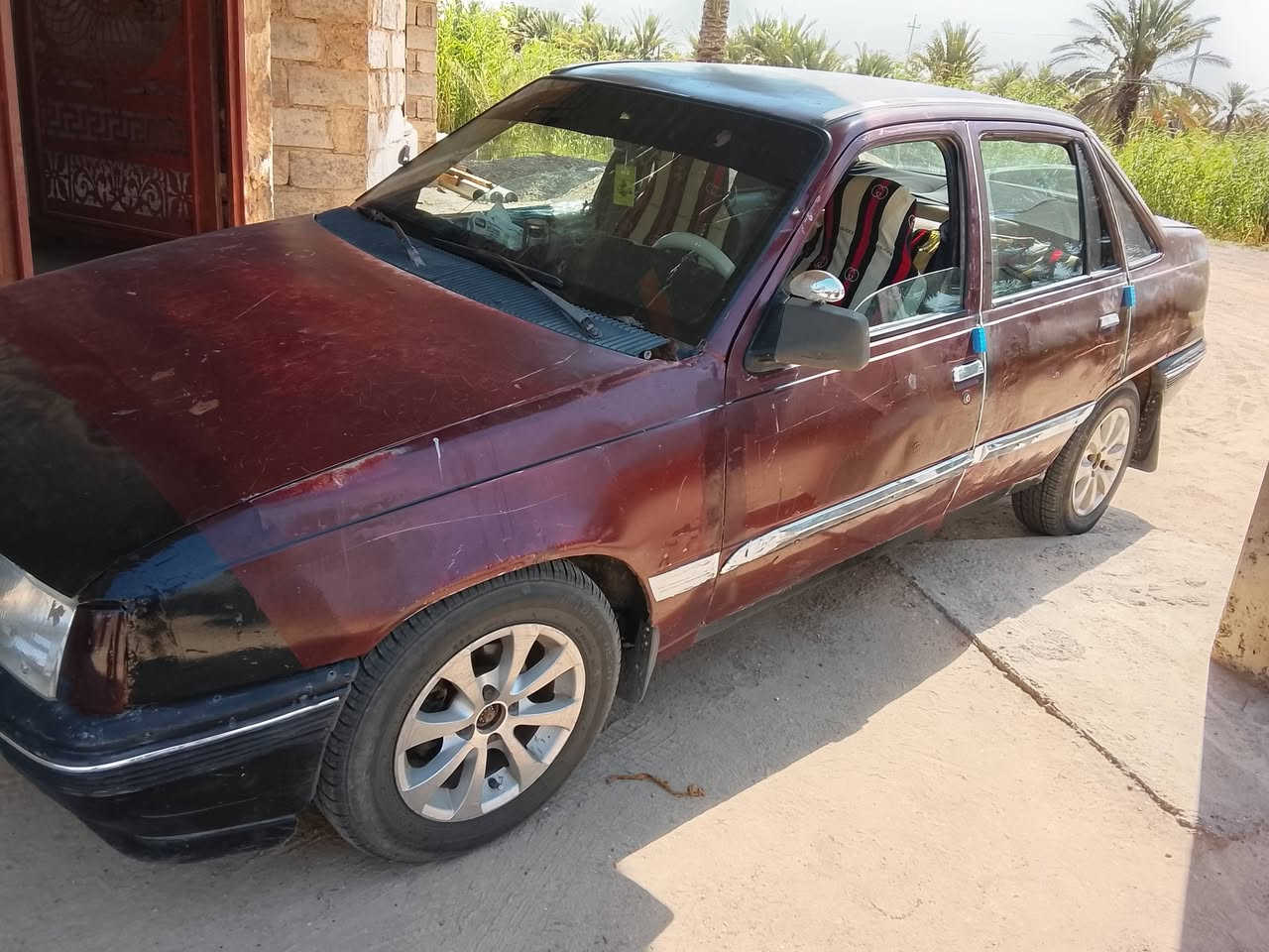 سلام عليكم من رخصه الجميع لبيع اوبل كاديت 92او مراوس حساب القناعه محرك 1600كير عادي محرك وكير وصدر جداد كهربائي شغله تخم تاير ويل كب بدون خويس السعر 16وبيه مجال بصيط استفسار على رقم ***********
