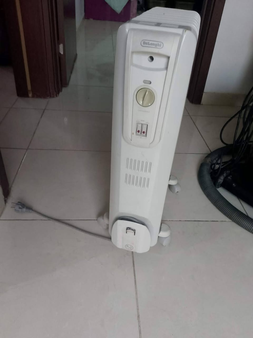 صوبه زيتيه اخت الجديده
مكنسه اصليه سحبها كلش قوي عوزها بس فرجة 
اسعارمناسبه العنوان النجف مجمع الاميرات السكني


**إذا كنت صاحب هذا الإعلان وتريد حذفه لأي سبب، رجاءا أرسل رسالة إلى الدعم الفني**