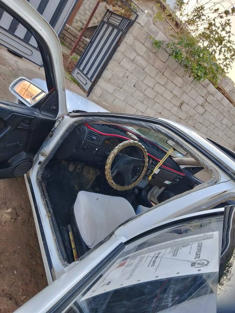 اوبل فكتره حجم 16 بس دواير دوسات مصلح بيها فقط موديل 90 رقم دولي بسمي اني الشرعي شرط التحويل شراي اتصل على الرقم اسيا ***********
الرقم كورك ***********
ملااحضه انا غير متواجد عل فيس فقط اتصل على الرقمين
