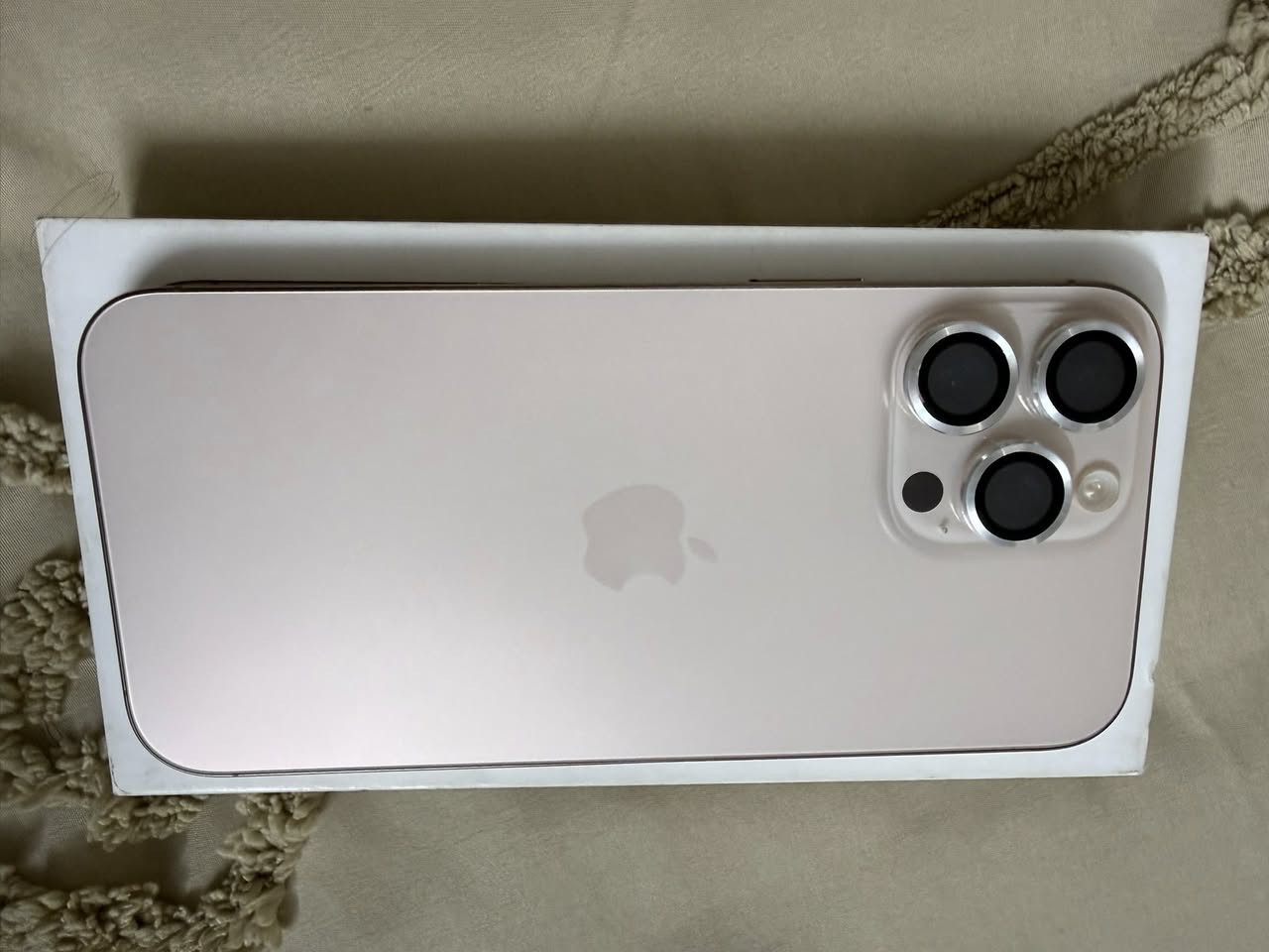 ايفون ١٦ برو ماكس بطاريته ٩٠ ذاكره ٢٥٦ نموذج m  غراضه كامله السعر ١٢٥٠ مليون اوميتين اوخمسين المكان بغداد الحريه الاستفسار ***********
