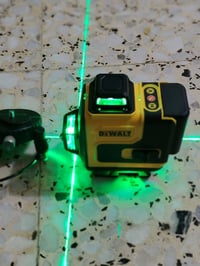 ديوولت • ليزري • ريموت وشاحن