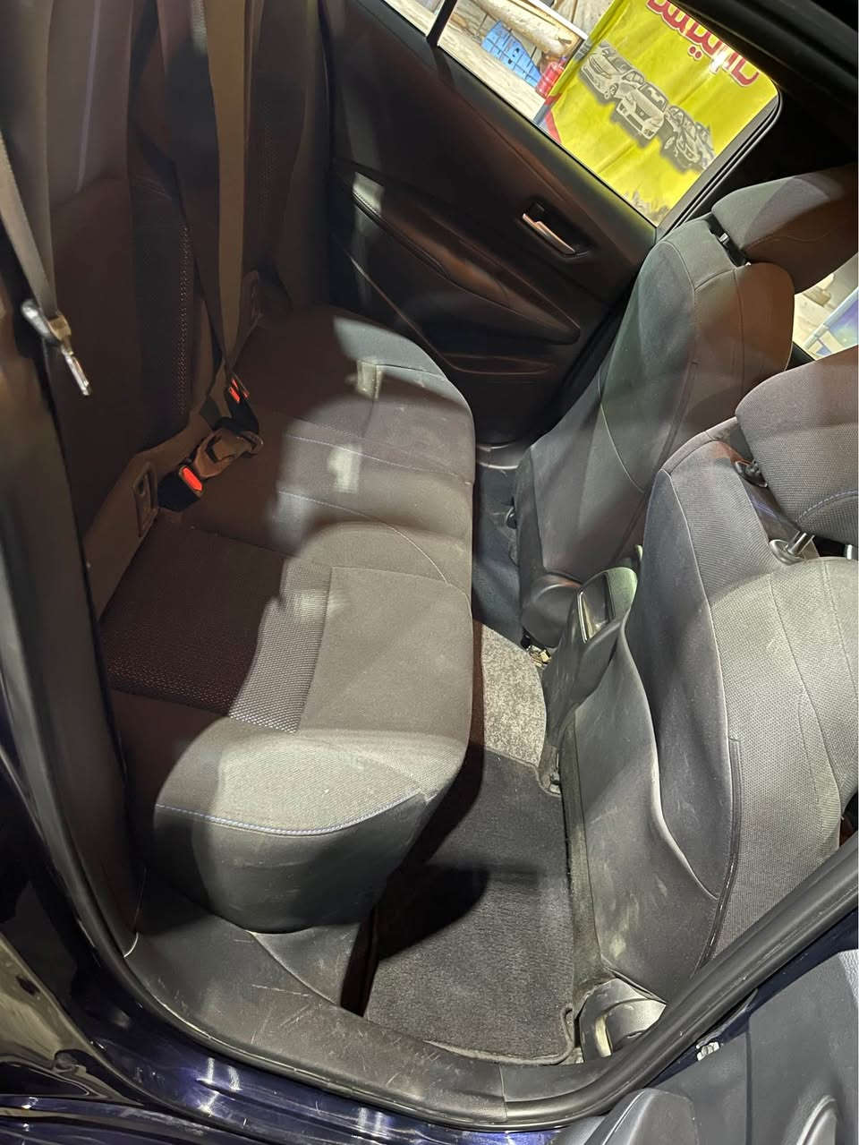 تيوتا كورلا SE موديل 2020 
فول عدى الفتحة 
المواصفات 
1- رادار امامي + تحديد مسار 
2- توقف ذاتي + تنبيه 
3- الانارة led مع حاجب led
4- شاشة كار بلي 
5- اشاير بالمري 
6- كير 10 نمر 
7- كشنات رياضي تطريز لون ازرق
8- اوتو هولد + مود درايف 3 وضعيات قيادة
السيارة رقم بغداد ماشية 45 الف ميل حقيقي بحالة الوكالة الصدر والمكينة والكير كله مكفول شركة حادث السيارة جاملغ الخلفي والصندوق بدون دواخل بدون ايرباك السيارة جديدة بمعنى الكلمة محرك 2.0 الغني عن التعريف صاروخ 🚀  السعر 145 ورقة للاستفسار *********** بغداد, العراق
