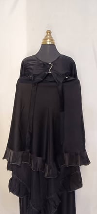 خياطة حسب الطلب • توصيل لجميع المحافظات • مراسلة الصفحة