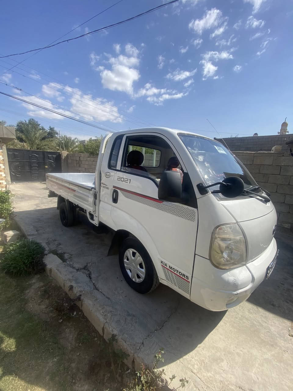 سلام عليكم كياموديل11محدث 21مكفوله منل صبغ ومحرك وشاصي سعره 100وبيه مجال وسنويه محدثه لل30لاستفسار***********
