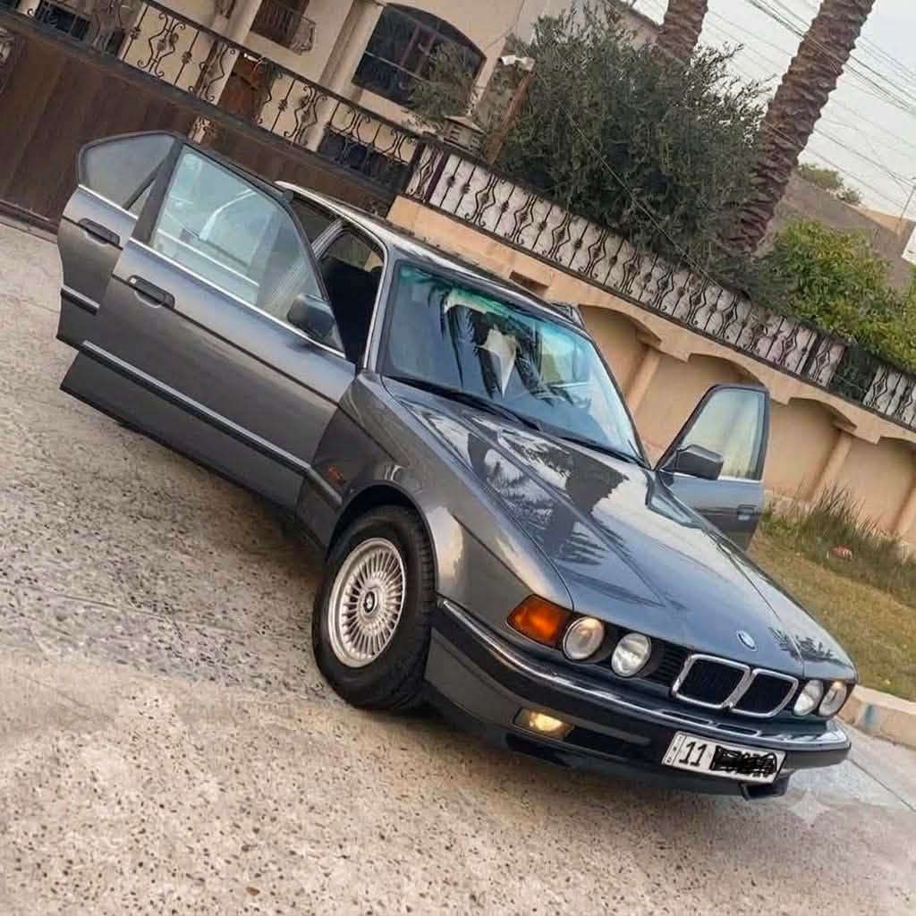 Bmw730 
موديل ٩٣ رقم بغداد الانكليزي هزه جديده تحويل مباشر 
سياره جديده بمعنى الكلمه وارد ياباني 
محرك ٣٠مكينه ٨✈️ اصل بليته وسنويه 
محرك كير شغاله ١٠٠/١٠٠
تبريد شغال ثلج ويه السويج 
حداديه جديده امامي خلفي
موصفات 
دبل ايرباك دبل كمبيوتر دبل جكمجه 
داخل بالكارتون بلادي ممفتوح ولا مبدل 
كراسي مخمل كهرباء خزن ميموري
بطاين مخمل صاج ملكي ابو الخط 
حساس دعاميه امامي خلفي 
منظومه صوت امبفاير بلادي البينا 
سيدي جنجر بلادي 
مري جانبيه كهرباء 
جام اربعه كهرباء 
ويل شعاع اصلي وتخم تاير جديد 
بعدها كلشي بيها على وضع الشركه كفاله من كل شي 
 كلشي بيها بلادي ومصروف عليها ادامه كامله بدون اي نقص مال جناي على ايد وحده ترايها مفتوح وين ميعجبك ريحه الشركه بيها
السعر 80
للاستفسار الاتصال على ***********
