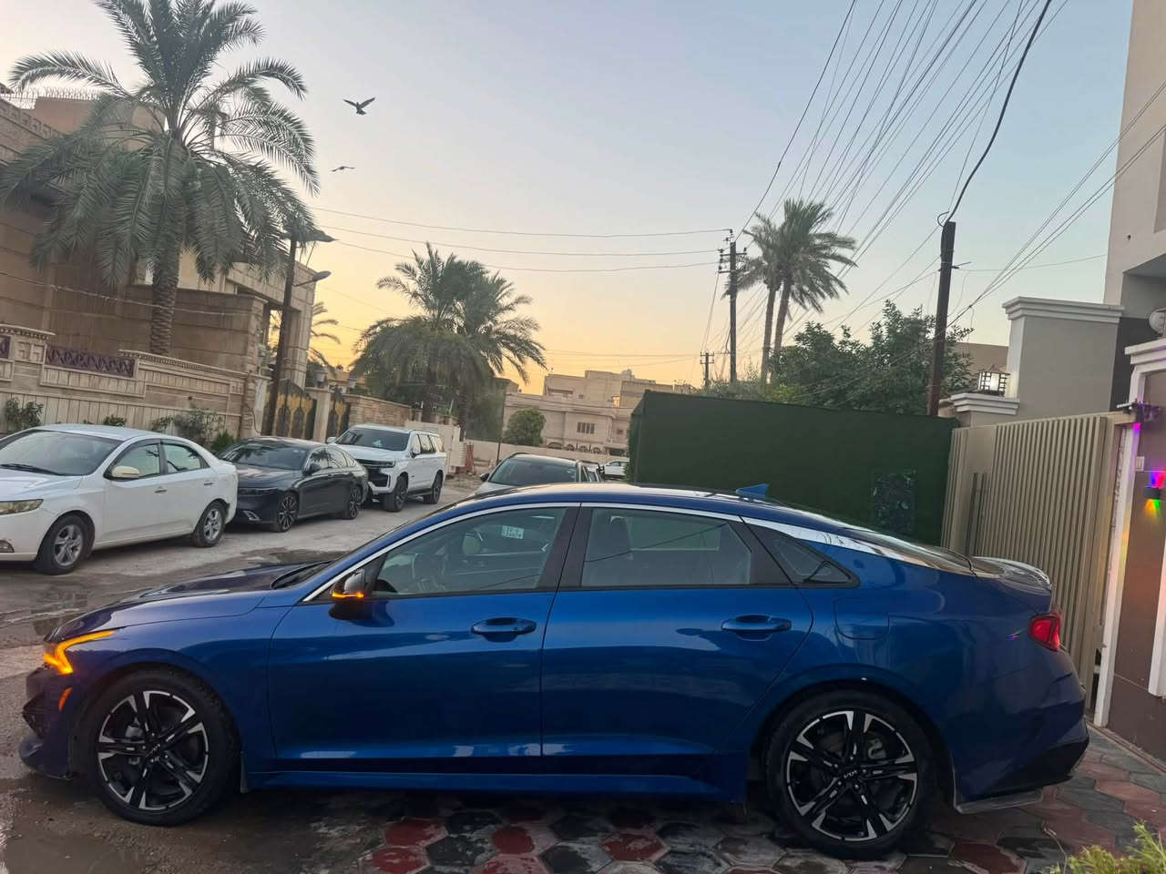 K5 gt-line 2022
السلام عليكم 

السياره فول موصفات عدا فتحه 

رادارات امامي جانبي 

تدفئه كشنات 

تشغيل عن بعد 

شحن لاسلكي 

ترحيب ابواب عند الاقتراب 

بك لايت لد 

شاشه جبيره 

كرسي السايق كهرباء 

كراسي جلد مطعم مختوم gt-line 

السياره معروفه مواصفاتها 

ماشيه 30الف ميل 

السياره حادثها طخه بل بنيد وتصلح نفسه بدون دواخل مكفوله 

ايرباك استيرن فقط 

وهننه صار بيها تبديل باب خلفيه علمود نفس اللون يعني بدون صبغ والهلال الخلفي مال جاملغ صار بي شىيه صبغ موضحها بل صور

رايد السياره 167ورقه وبيها مجال 

المكان بغداد حي الجامعه 

***********
