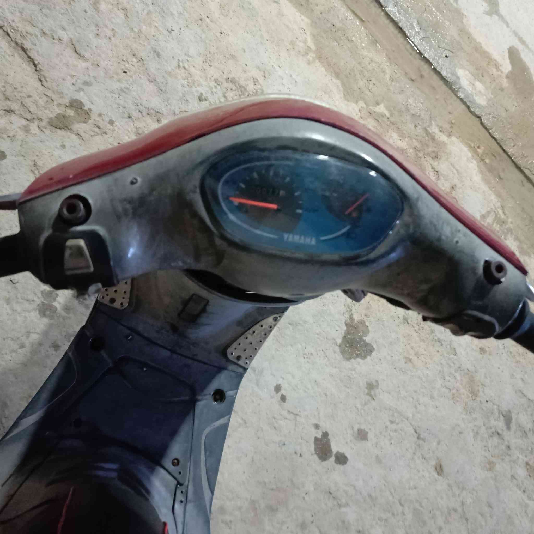 سلام عليكم 
دراجه ماكس منغولي نضيفه وناعمه فول ملاح 
بس كاطعه ناريه  كلش جديده بس ماعندي فلوس تصليح ومحتاج كلش وأريد ابيع ب350 (ابيع كوم حديد) للعلم المكينه ناعمة ونضيفه حته نصبتهاا حلوه الدراجه . مكان ناصريه مركز .


**إذا كنت صاحب هذا الإعلان وتريد حذفه لأي سبب، رجاءا أرسل رسالة إلى الدعم الفني**