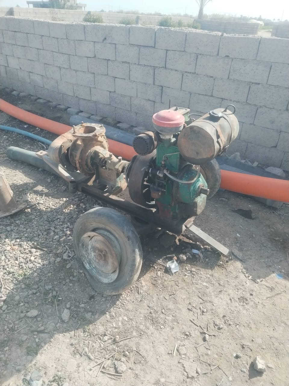 للبيع 6x5 معه صونده 8 أمتار نضيف كلش
***********
