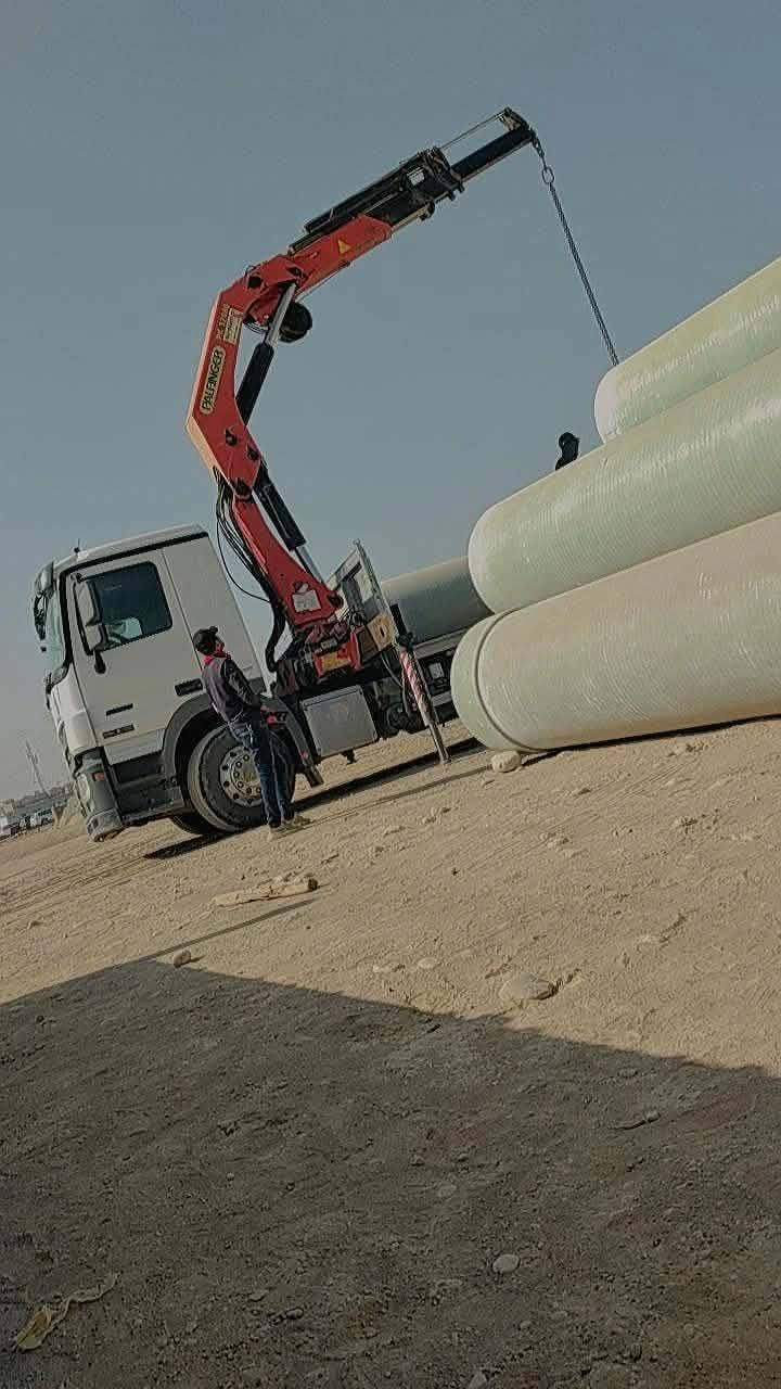 يتوفر لدى مكتب الحسن جميع المعدات الثقيلة داخل وخارج الكوت 
للأيجار الباسكتات من 10m الى 44m جميع الارتفاعات  والكرينات من 7 طن الى 50طن +بوبكات+ بوبكات مكناسه شوكيه كيله JCB حادلات +شفل +حفاره داخل وخارج الكوت
***********

***********
