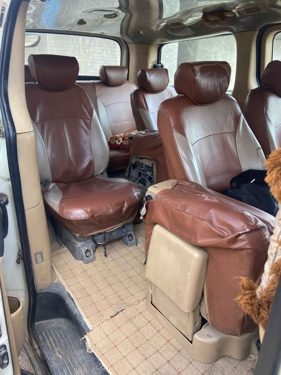 السلام عليكم ستاركس 2009 للبيع مفتوح محور مسكر سبلاين 2012 قبغ اسود گير اوتماتيك للستفسار خابرني وتدلل السعر 143 وبيه مجال ***********
