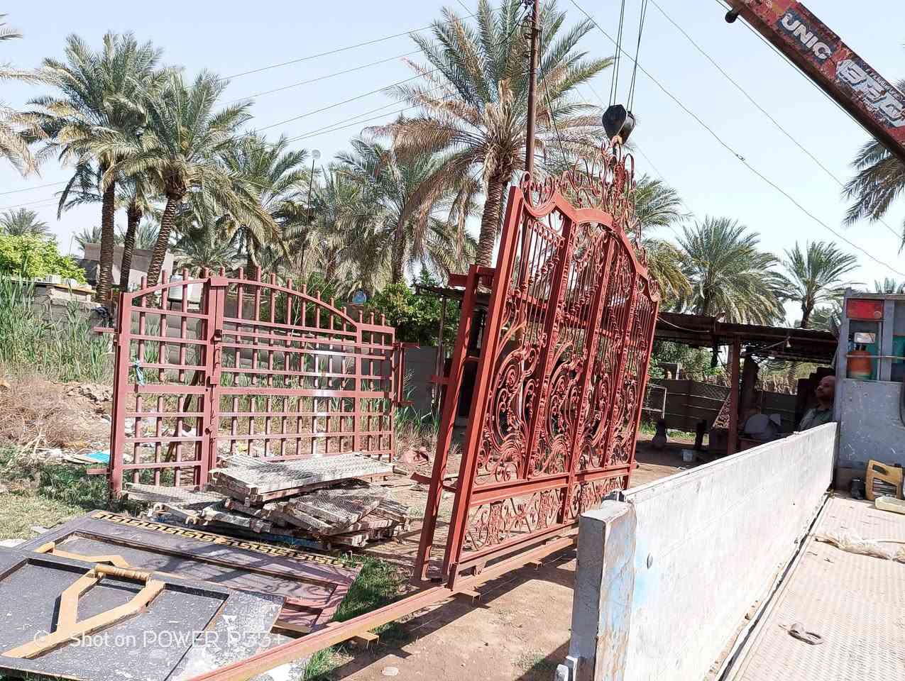 حدادة الزهيري بانسب السعار ابواب خارجيه حسب الطلب  ابواب خارجيه ملكي  حسب النوعيه حديد ثقيل محاويل منطقة حصن  جعفر ابو ابلاو محلي في بيتي اسيا*********** اثير *********** وتساب
