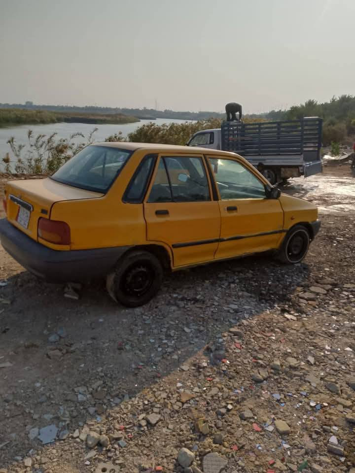 سلام عليكم سياره سايبا 2011 مكينه وكير خير من الله ستوني مجفت المكينه تجفيت عام  حداديه خير من الله ول كشر شوف العين سعر 16 وقابله للتفاوض تواصل  ***********
