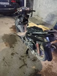 دراجة سكنس فحل للبيع شغالة مابيهة أي شي  مكاني الشعب حي البساتين ب 350...