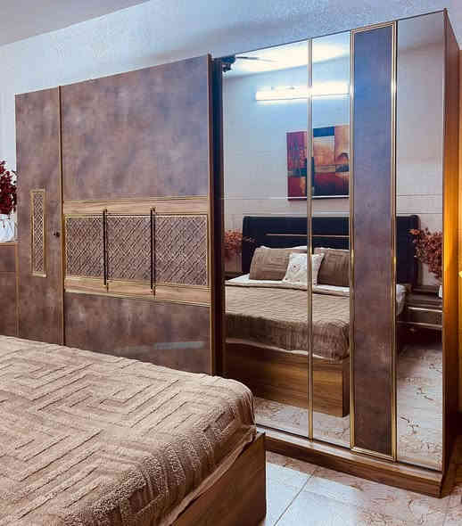 غرفة تركيه نظيفه جدا مابيها اي ضرر
٨ قطع مع كنتور اضافي للاطفال
مكاني بغداد للاستفسار الاتصال ***********
