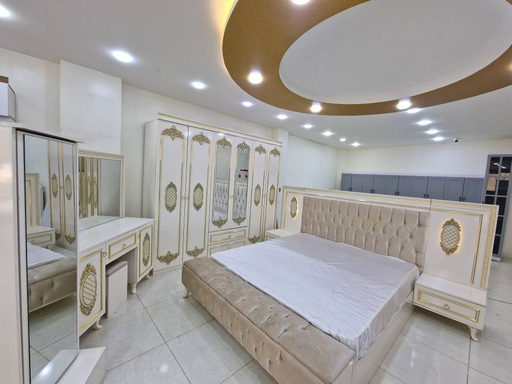 ژووری نووستنی  تورکی 9 پارچە 
زۆر جوان و پاک ماوەتەو 
450$
سلیمانی / کانی سپیکە 
*********** السليمانية, العراق
