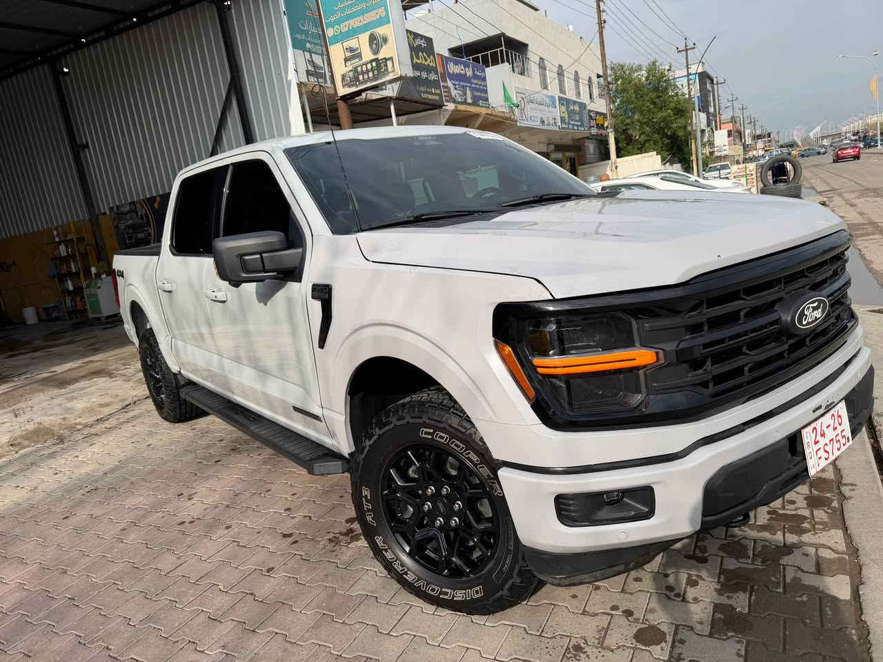 للبيع فورد f150 هايبرد
موديل 2024

فورد F-150 xlt 

محرك V6 سعة 3.5 توين توربو هايبرد

الممشى 2900 ميل 

باب طويل بدي قصير

لون سمنتي

المواصفات

▪️حساسات امامي وخلفي

▪️کامرات 360

▪️رادارات امامي وخلفي وجانبي

▪️مثبت سرعة تفاعلي

▪️دفع رباعي و ثنائي 

▪️دبل ثقيل دبل خفيف

▪️تدفئة المقاعد الامامية

▪️مقاعد بحركة كهربائية كاملة

▪️تحكم كهربائي لعجلة القيادة

السيارة جاملغ و بنيد صبخ بدون واخل 

رقم شاصي 1ftfw3ld7rfa49764

سيارة كاتي بدون رقم 3 شهر باقي تترقم شيمالي

سعر 340 شوية بي مجال

رقم المالك :***********
