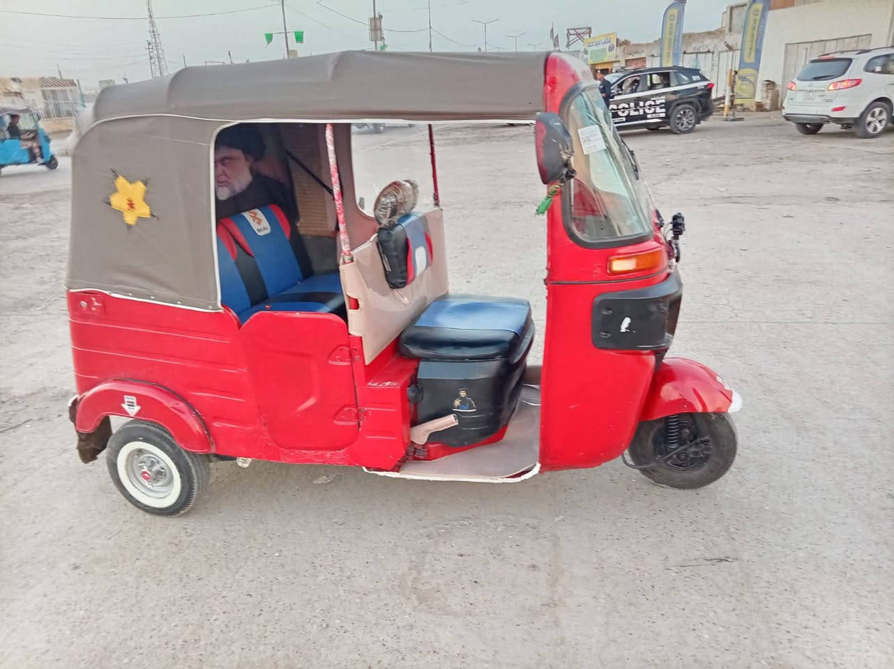 السلام عليكم اخوان تكتك الموديل 18 اوراقه شاكر جديدات العنوان ميسان السعر 3800 وبيه مجال حق الجيه وشراي يتصل ويدلل***********
