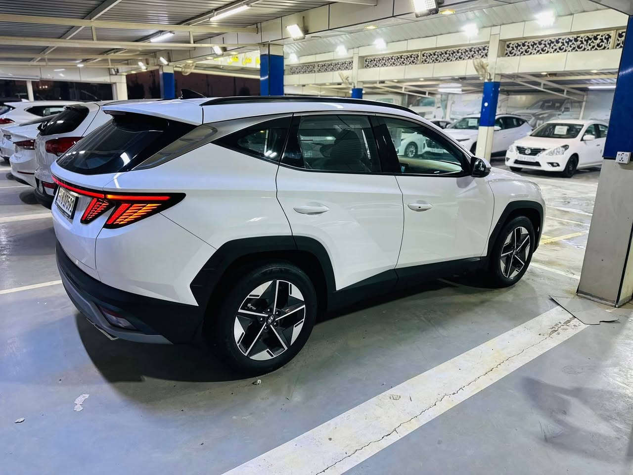 توسان 2025 كفاله عامه بحالت الوكاله
توكسان 2025كفاله عامه بحالت الوكاله ام الظمان

👨‍❤️‍👨👨‍❤️‍👨 معرض قلعة اربيل لتجارة السياراة الحديثه 👨‍❤️‍👨👨‍❤️‍👨

              العنوان بابل المعارض طريق حله نجف 

زورو رابط المعرض لتحصل ع كل ماهو جديد

https://www.tiktok.com/@eyhib2?_t=ZS-90PYrxoDyER&_r=1

https://www.facebook.com/groups/7513معرض قلعة اربيل لتجارة السياراة الحديثه...النترا .توكسان .سورنتو..سيراتوYUNDAI Tucson 2024 🖤

.  

              السعر 228.     

💥 

🚘 خليجي

🚘 رقم بابل

🚘 موديل 2025

⚙ حجم المحرك 2.0L 

⚙ مرتبط بناقل حركة أوتو 6 نمر 

⚙ يبلغ عزم الدوران 192 نيوتن/ متر 

🐎 بقوة 156 حصان 

🔑 مفتاح التشغيل بصمة 

🔑 تشغيل عن بعد 

‼ اريل نفكيتر 

📍حساسات أمامية 

📍حساسات خلفية

💡لايت زينون + LED 

🔦 كشافات 

🔦 بك لايت LED 

🚘 دخول بصمة ذكي 

🛞 حجم الاطار 235/50R19 

🛞 

🛞 4 دسك

🛞 حساسات ضغط الاطارات 

✨ اشارة في المرايا الجانبية 

✨ المرايا قابلة للطي كهرباء 

🌧 ماسحة خلفية 

🎈عدد AIR BAG 2

🚗 هاند بريك بصمة 

‏🚗ABS 

🚦فتح صندوق كهرباء 

🖥 دشبول شاشة ديجيتال متصل 

🖥 شاشة Apple Car play متصل شاشه كامله

📷 كاميرا دوارة 

⭕ مقود جلد حياكة 

🛣 مثبت السرعة Cruise 

🎶 المودات والاوامر الصوتية 

🎶 ا Bluetooth / USB 

🔋شاحن هاتف Wireless 

⚡مخرج منفذ الطاقة 

🔍فحص نظام السيارة 

💺تتسع المقصورة ل 5 ركاب 

💺حركة المقاعد الأمامية كهرباء 

💺تجاوي 5 متحركة 

👶مثبت مقعد الطفل ISOFIX

 ❄ قطعتين تبريد  

🚘 أوضاع القيادة Drive Mode 

🚘 ا ECO / NORMAL / SPORT 

🚘 أوتو هولد Auto Hold 

⛷ نظام مانع الانزلاق 

⛰ نظام نزول المنحدرات 

🥤حاملات الأكواب عدد 8

🚘 تطعيم الدواخل ألمنيوم 

📐 أبعاد ومقاسات السيارة📐

📏 الطول   463  cm     

📏 العرض  187  cm

📏 الارتفاع  167  cm

🚘🚘 ضمان لمدة ثلاث سنوات أو 60 ألف كم 🚘🚘

 

📲📲📲📲📲📲📲📲📲📲📲📲📲📲📲📲📲

          ***********   ايهاب الطائي 

*********** حيدر الخفاجي 

*********** سهاب الطائي 

          

https://www.facebook.com/groups/7513معرض قلعة اربيل لتجارة السياراة الحديثه...النترا .توكسان .سورنتو..سيراتو

العنوان... بابل... طريق حله نجف معرض قلعة اربيل لتجارة السياراة الحديثه 

💯💯💯💯💯💯💯💯💯💯💯💯💯💯💯💯💯

💙نحرص على كل مانقدمة لزبائننا من تميز و جودة تليق بكم القادم أرقى واجمل قم بزيارتنا ولا تندم
