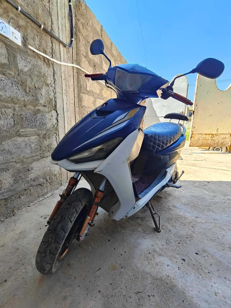 ماطور افيس للبيع سعر 160.  شراي تعال خاص


**إذا كنت صاحب هذا الإعلان وتريد حذفه لأي سبب، رجاءا أرسل رسالة إلى الدعم الفني**