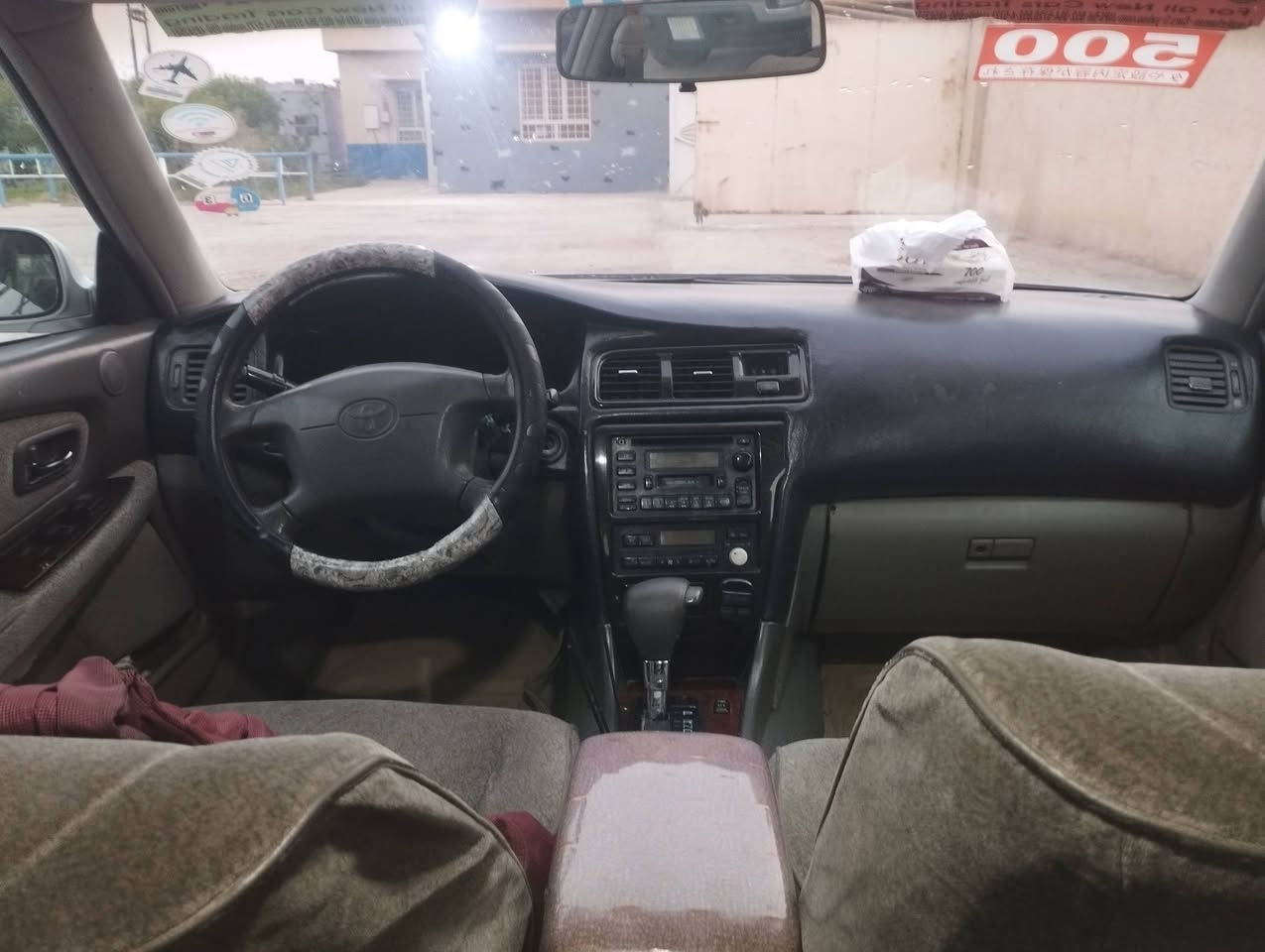مارك ألفينيه موديل 2000 بأسمي رقم ذي قار سنويه 27 وتنتهي  محرك 2500ففتي  وكير مكفولات تبريد جيد باتري جديد زوج تايرات أمامي جديد بدي مكفول من ضربه دواخل انظاف السعر 70 وبيه مجال الشراي يتصل *********** وتساب متوفر
