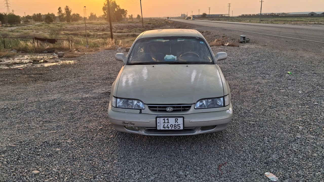 للبيع سيارة سوناتا تو موديل ١٩٩٥  رقم بغداد   سنويه لسنه ٢٠٣٠  كير اوتو  محرك خير من الله تخم تاير  للاتصال على الرقم ***********
