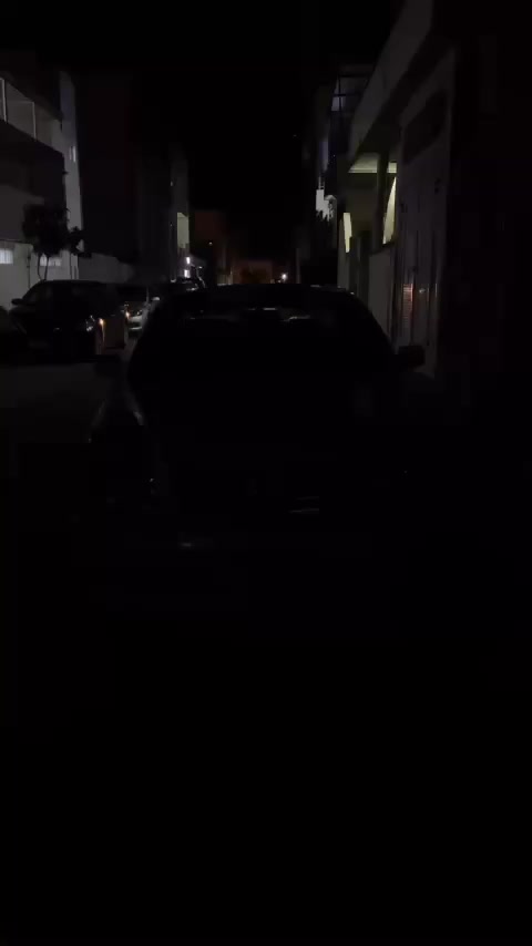 بەناوی خوا مەلیکە  بڕاوە🤍
دیفۆڕ  بچوکی مەڕخوب
دودوگمەی پەردە
چوار کوشن کارەبا
ئاوێنە کارەبایو شەفت
پێشو پشت سپۆڕت
ناوی ڕێک پاکەتیە ناو زەرد 
سەیارەکە کامل کامل مەسروفە
یەک دوسەو پەنجای مەسروف تیا بو 600دەفتەر ببڕە
سەیارەکە هی ماڵە بەس خزمەت کراوە
گێڕو مەکینەی بە شەرتی سەت وەستا
سەیارەکە زۆر خاوێنو زۆر جوانە ٤تایەو ویلی ماجستای سفری لەبنە
بڕاوە بڕاوە 
دو کۆنتڕۆڵی  لەگەڵ دایە  بۆ دەرگاداخستنو کردنەوەو سندوق
سعر ٤٥ مەعامەلە  سەیارەکە تا نەی بینیو لێی نەخوڕی نازانی چۆنە شوێن ڕانیە 🤍


**إذا كنت صاحب هذا الإعلان وتريد حذفه لأي سبب، رجاءا أرسل رسالة إلى الدعم الفني**