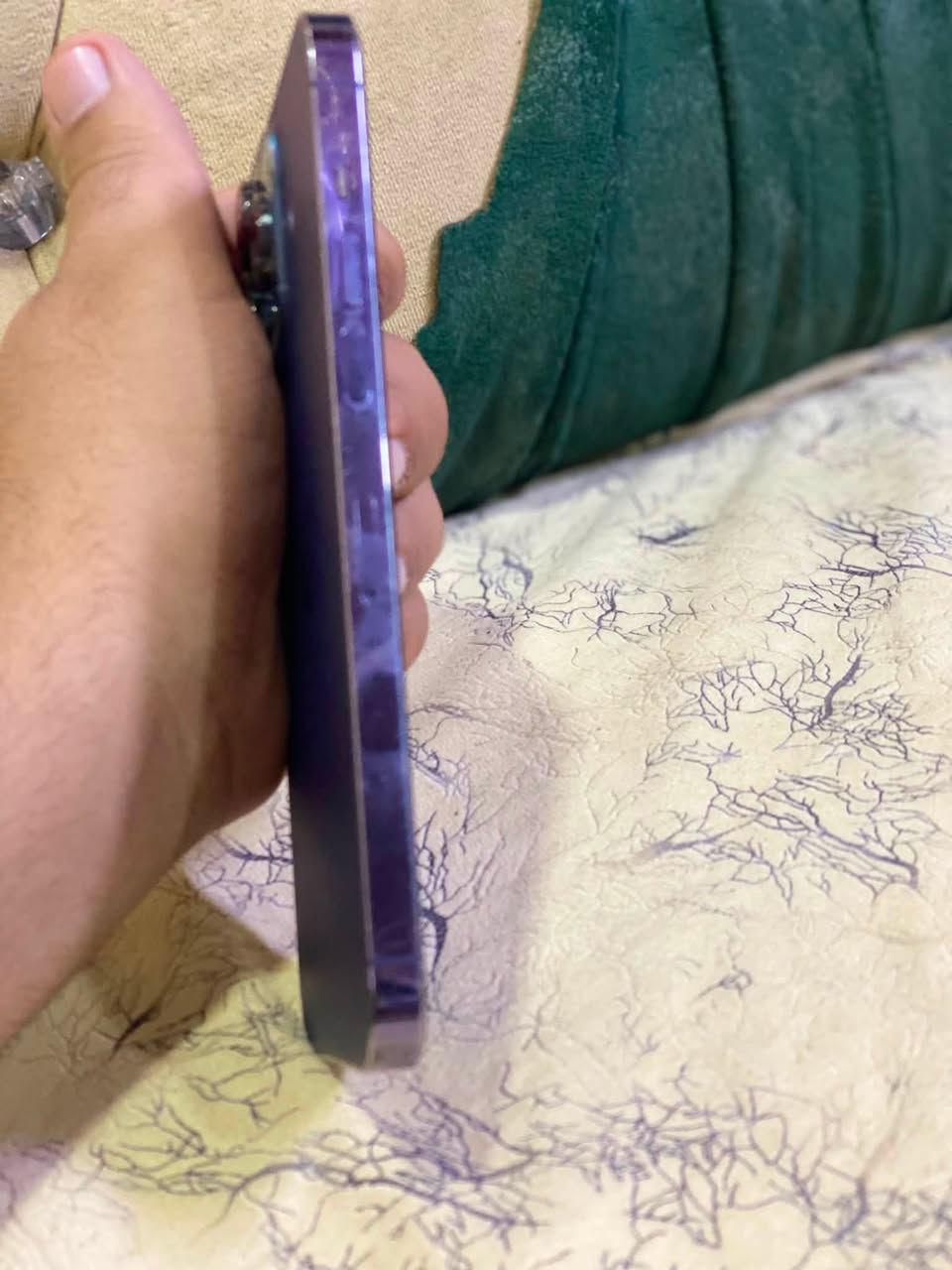 سلام عليكم

" ايفون 14 برو ماكس 

" اللون المميز 

" بطاريه 🔋85

" ذاكره 256 

جهاز ZA( دبل سيم )

"شخط واحد ما بي اخو الجديد

"مكفول كفاله عامه من فتح وتصليح

السعر /  و950 وبي مجال حك جيتك 

العنوان / موصل حي قدس

للتواصل /***********واتساب او اتصال عل رقم

 واذا ماعجبك الجهاز تاخذ الاحسن منه يارب

