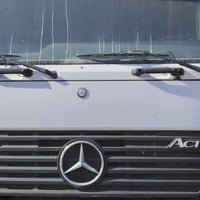 للبيع موديل ٢٠٠٠ موبايل ٠٧٧٧٠٢٧١٢١٦