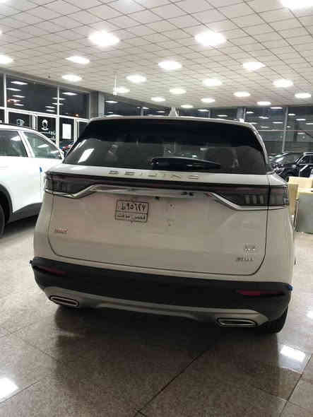 X7 (Baic) 
X7 من شركة بايك الصينية 
بأقساط شهرية مريحة بدون حجز مروري وبدون مقدمة على 6 سنوات 
ضمان گير ومكينة 6 سنوات 
مواصفات السيارة 👇 
محرك ميتسوبيشي 1500L Turbo 185HP 
الگير من شركة أيسن اليابانية DCT 
نظام التعليق علامة بوش 
البدن امتياز مارسيدس بنز 
نظام صوتي من 8 سماعات من شركة باناسونيك اليابانية 
مانع انزلاق ABS
مانع انغلاق الفرامل EBD 
نظام الكابح المساعد EBA 
نظام الثبات الالكتروني ESP 
نظتم قوة الجر TCS 
نظام مساعد الصعود HHC 
نظام تخفيف المنحدرات HDC 
هاند بريك 
نظام الفرامل الإلكتروني Auto Hold 
حساسات امامي خلفي 
دخول وخروج ذكي بدون مفتاح 
سقف بانوراما 
مقابض الابواب ذكية مخفية 
صندوق كهربائي 
كامرة 360 
مري كهرباء شفط 
مري قابلة للتسخين الكهربائي 
ستيرن جلد + تحكم ستيرن لمس + تدفئة بالستيرن 
المرأة الداخلية مانعة للتوهج 
انارة محيطية داخلية من 10 اللوان 
داش كام 
كشنات جلد كهربائي مع ذاكرة حفض وضعية المقعد 
تدفئة وتبريد بالمقاعد الامامية 
شاشة لمس قياس 13.3 انج بنظام هواوي 
USB - WiFi - Blutooth 
شاشة تحكم بالتبريد    
تتوفر بالنقد والاقساط 
للحجز والاستفسار واتساب 👇
***********  مهندس علي حلة
