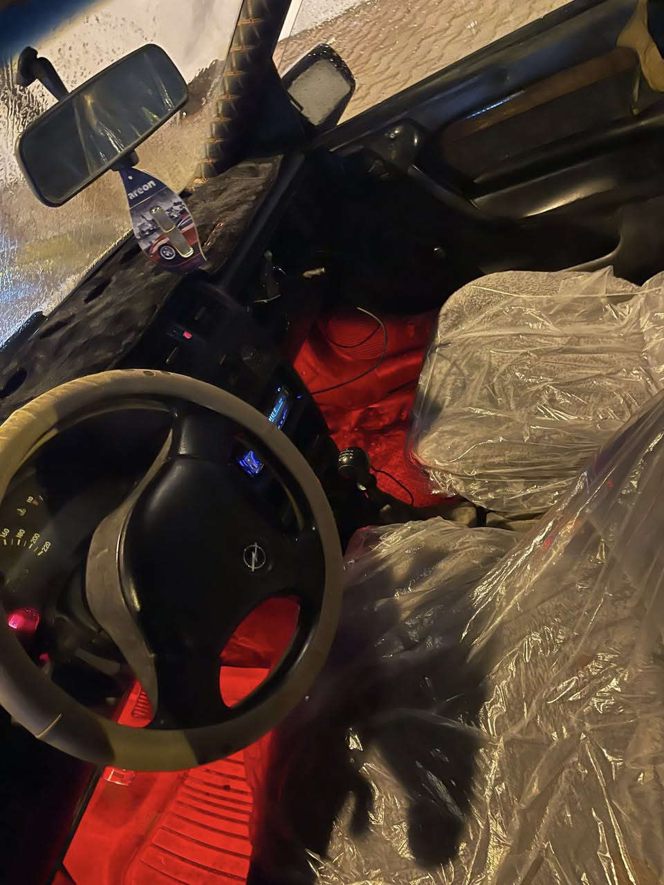 بەناوی خوای گەورە❤️
ئۆپڵ ڤیکترا🇩🇪
مۆدێل 1992یە👌
مەکینە 18 مەڕغوب ترین مەکینە لەم ئۆتۆمبێکەدا👍🤍
سڵایدە✨🌞
گێڕ عادیە⚡️
حلوجە⚠️
تەبریدە🔥❤️‍🔥
ساغە موس و بڕاوەی بەشەرتە😻
ماڵی مەدەنی بەشەرتی 100 ساڵ💙
سەیارەیەکی ڕێک و پێک و جایزە هی مەعرەز نیە ماڵی خۆمە دەیفرۆشم😍
نرخیشی 17 گەڵا و مەحامەلەیەکی کـەم💵
شوێن قەڵادزێ 🏠
بۆ فرۆشتن یان گۆڕینەوە لەسەر دڵ گرتن🥇
ژمارەی تەلەفۆن ☎️📞
0751 516 2942
وەتس ئەپ و ڤایبەری لەسەرە موشتەری نی سەرمان مەیەشێنە لەگەڵ ڕێزمدا !🤝🤎
