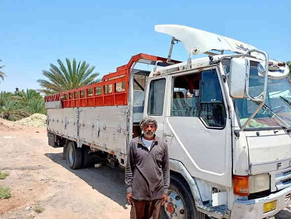 هينو لنقل الحنطه والكيمياوي 
الرقم ***********
