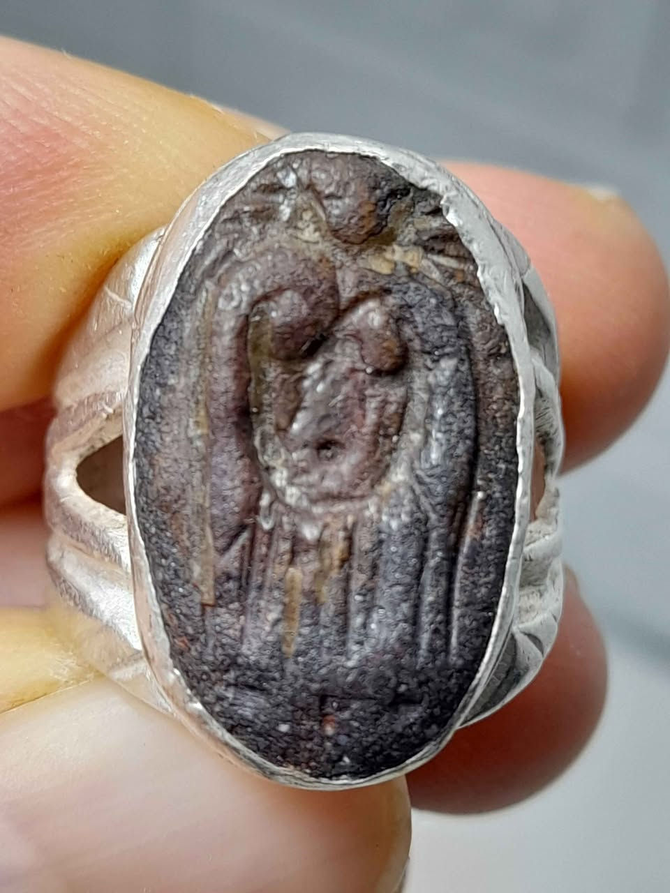 ‎خاتم فضه 925 بحجر هبهاب مرصود قديم صياغة يدويه عراقيه جميله السعر 150وتصيل 5‎ حلة, بابل


**إذا كنت صاحب هذا الإعلان وتريد حذفه لأي سبب، رجاءا أرسل رسالة إلى الدعم الفني**