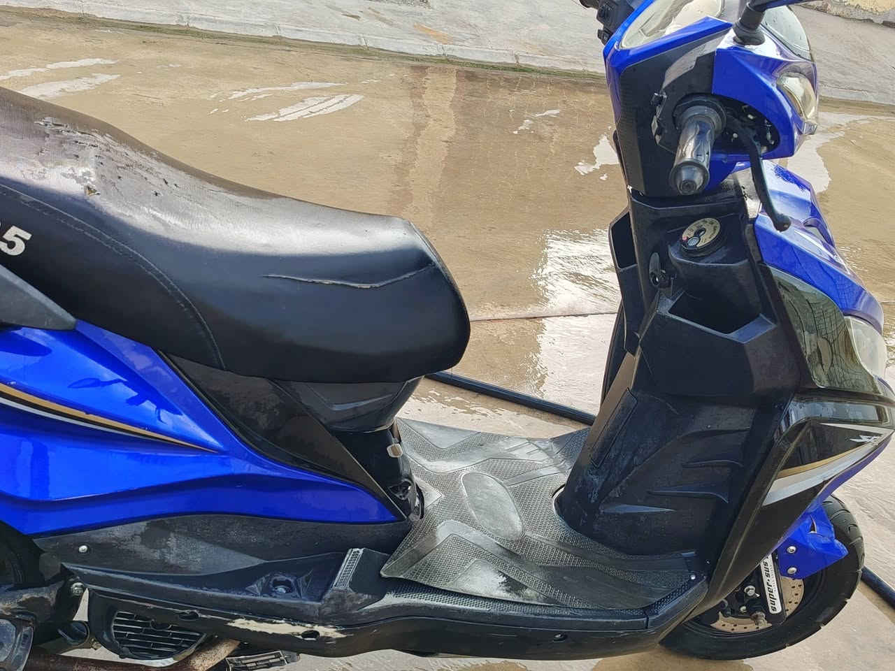 ماطر ماكس للبيع موديل ٢٠٢٥
بصمات ٢ الماطور ماشي ٣٠٠٠بس فول سبانه ممخلي عل محرك ماله كفاله
السعر ٧٥٠ الرقم ***********
