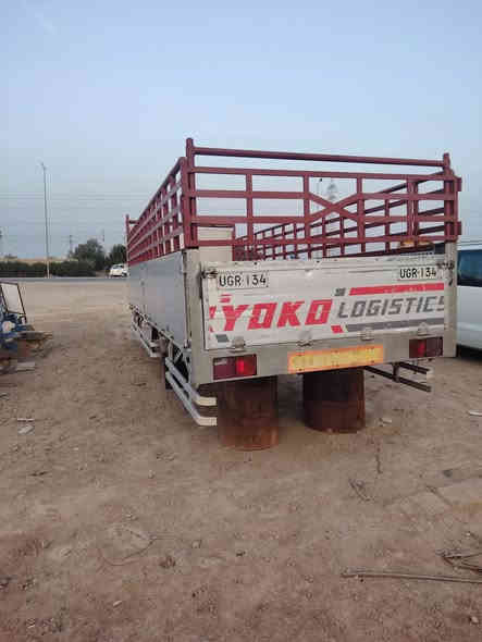 السلام عليكم بدي للبيع
صفاح 70،، سته وربع العنوان واسط الصويرة ***********
