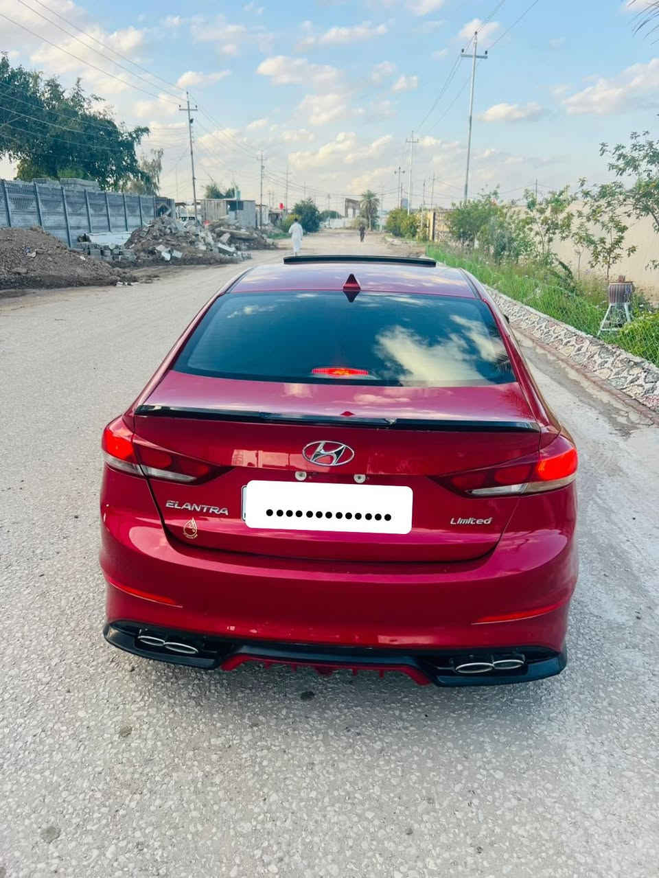 السلام عليكم بيع بسعر مناسب
هونداي النترا 2017 رقم اربيل الدولي هزه وفحص جديد سنويه لل2030 السياره جاهزه كير مكينه حدادية تبريد تخم تاير جديد ويل كب رياضي السياره فول مواصفات 1/1 فتحه بصمه رادارات نظام ايكو نظام سبورت رياضي السياره خير من الله جاهزه حادثها موجود بالمنشور السعر 117 ورقه وبيها مجال للشراي حك الجيه مكاني بابل رقمي ***********
