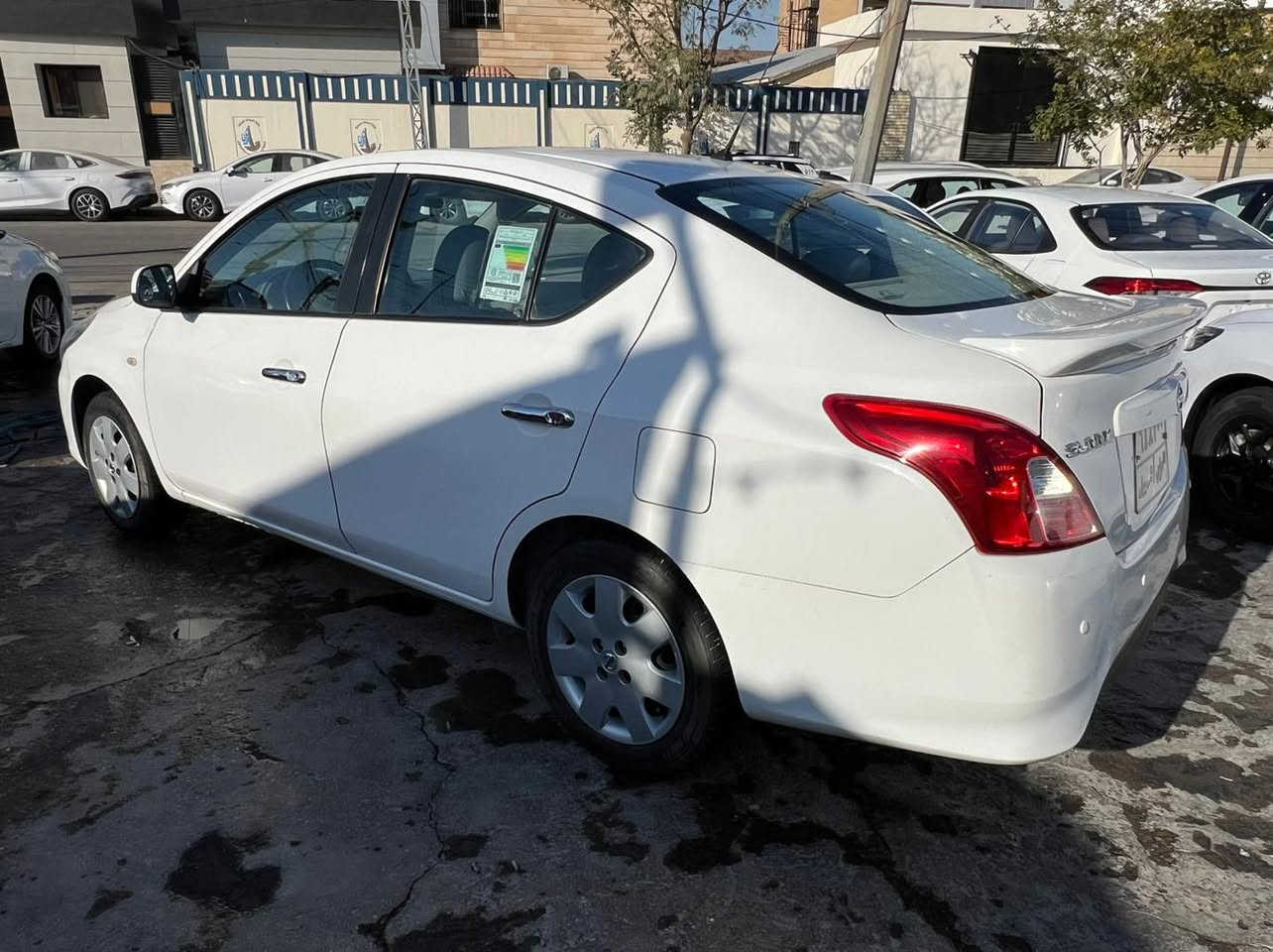 صني هندي موديل 2021
العنوان بغداد الكريعات معرض القمه
مكفوله من الصبغ ماشيه 85 الف كيلو 
بارد اكثر من مكان بيها
***********
