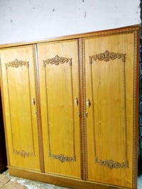 مستعملة • ٣ أبواب • مكاني الشوملي