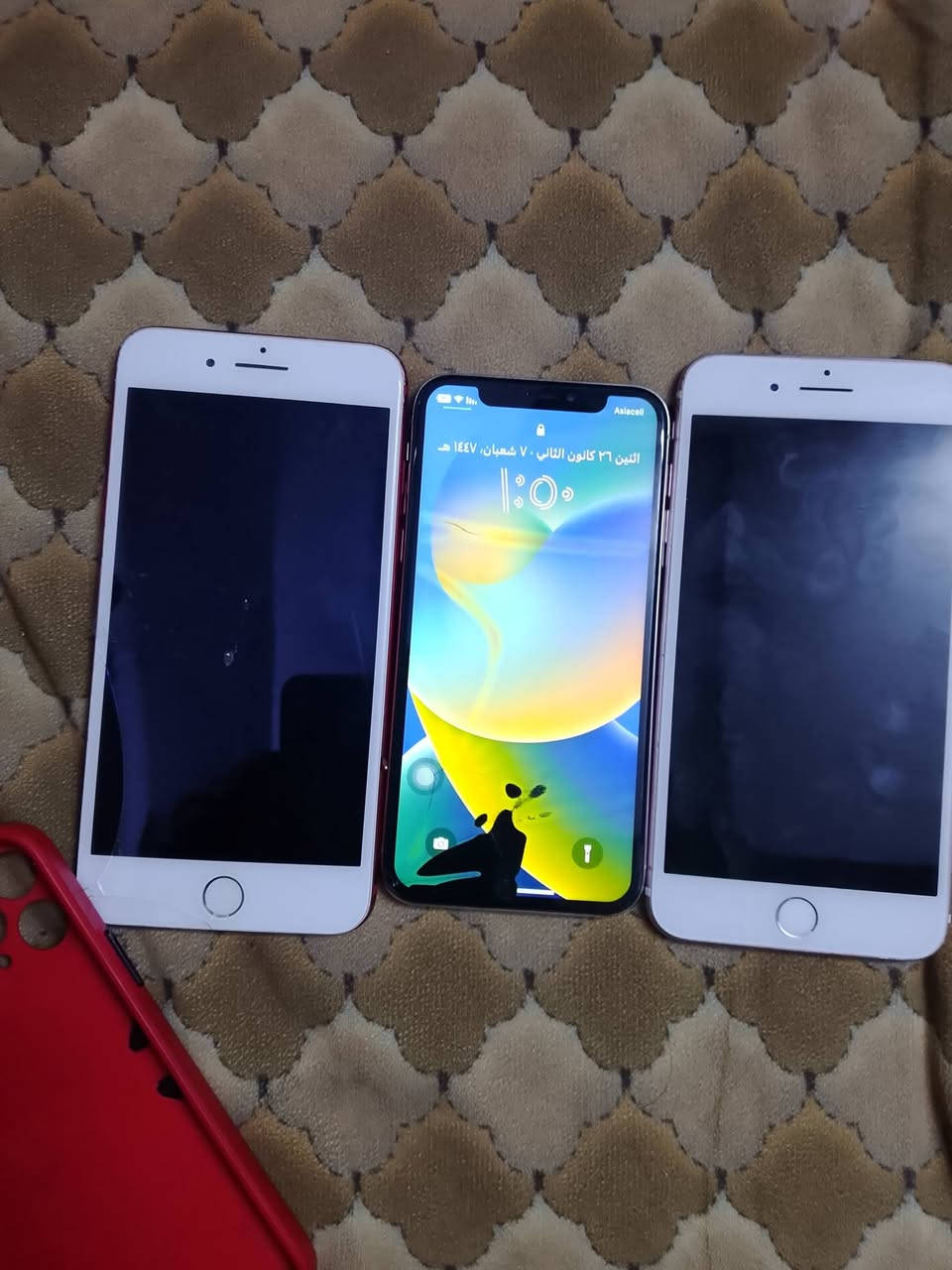 سلام عليكم بيع فحم  اسفن البرونزي يحتاج بطاريه ولاحمر بطاريه وشاشه ولاكس شغال يحتاج هم شاشه. اسفن البرونزي اكدر اوخرلك الايكلورد منه بس الاحمر لا سعرهم كلهم ١٠٠ قفل او مراوس بجهاز ايفون ونطي فرق بصيط مكاني البياع الدرويش ***********
