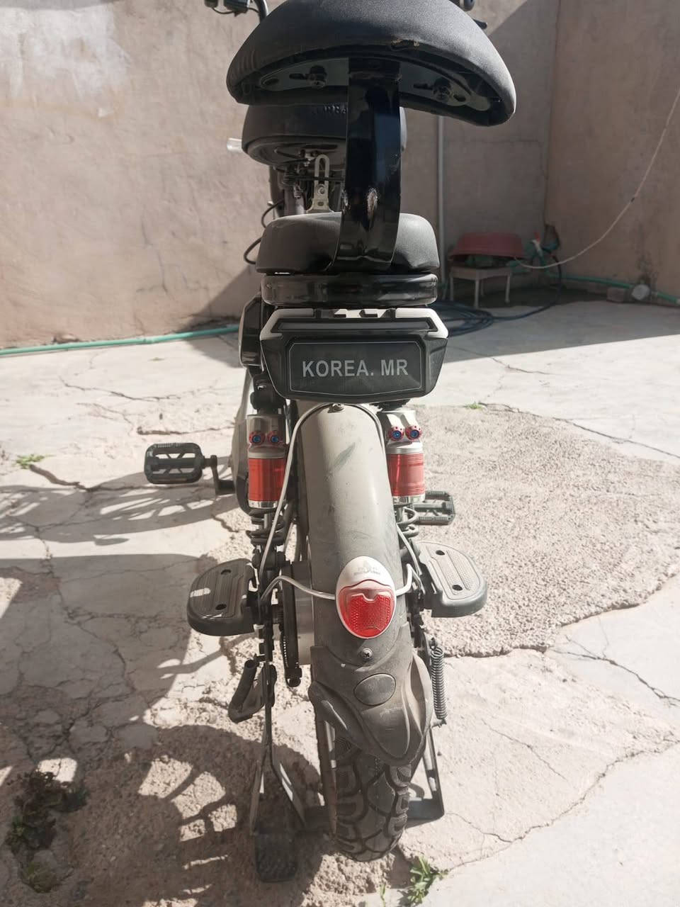 السلام عليكم اخوان دراجه شحن للبيع صفر ما ماشيه موديل 2024  السعر 650الف وبي مجال قليل 
وهذا رقم صاحب الدراجه *********** أو راسلني خاص
