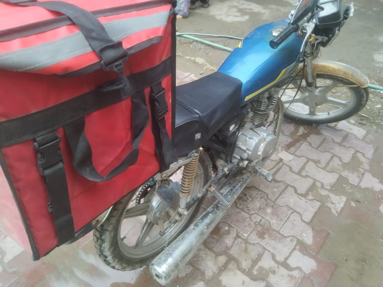 السلام عليكم دراجه أيراني لبيع الدراجه كايمهً والسعر عل خاص


**إذا كنت صاحب هذا الإعلان وتريد حذفه لأي سبب، رجاءا أرسل رسالة إلى الدعم الفني**