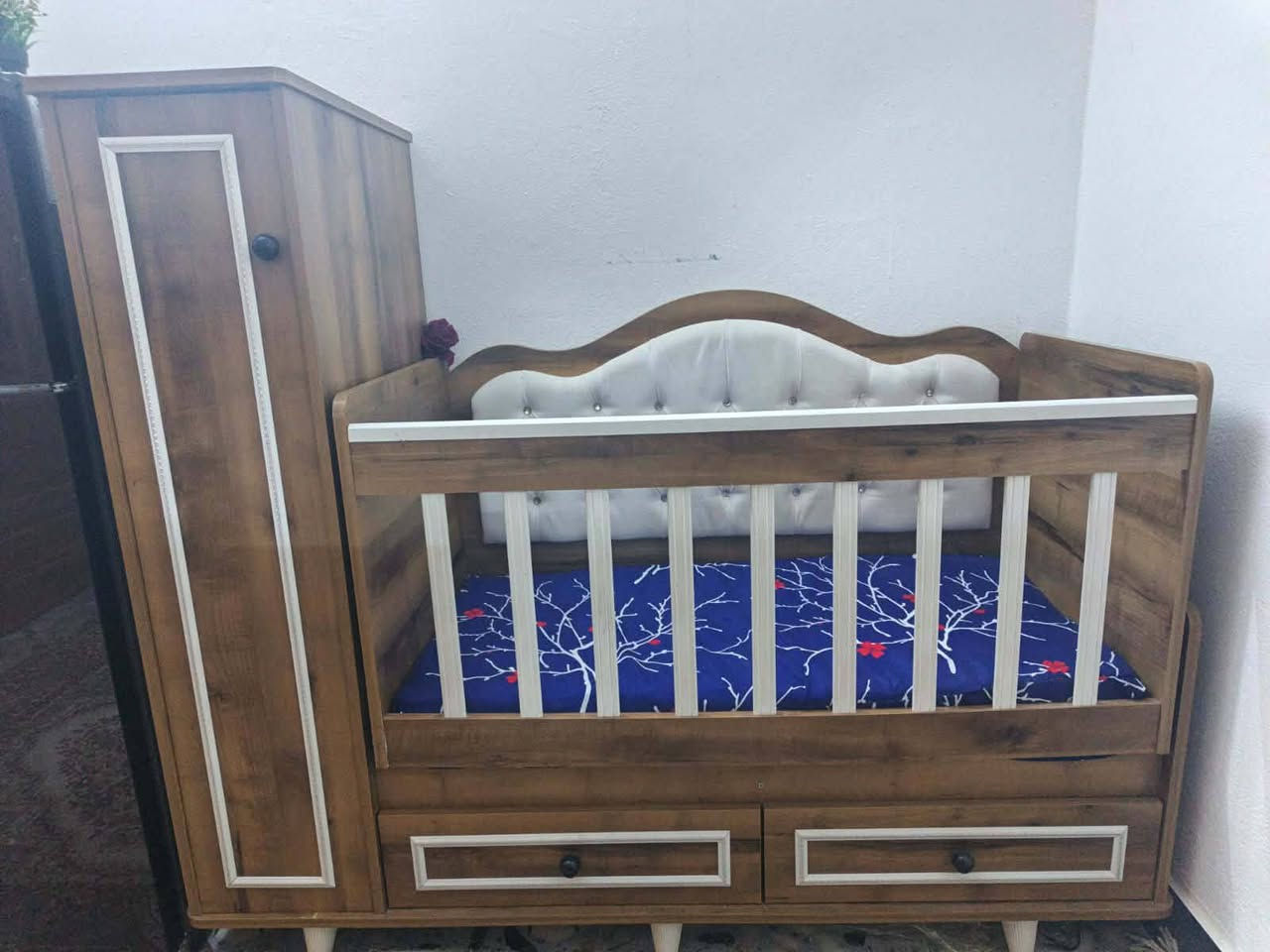 للبيع


**إذا كنت صاحب هذا الإعلان وتريد حذفه لأي سبب، رجاءا أرسل رسالة إلى الدعم الفني**