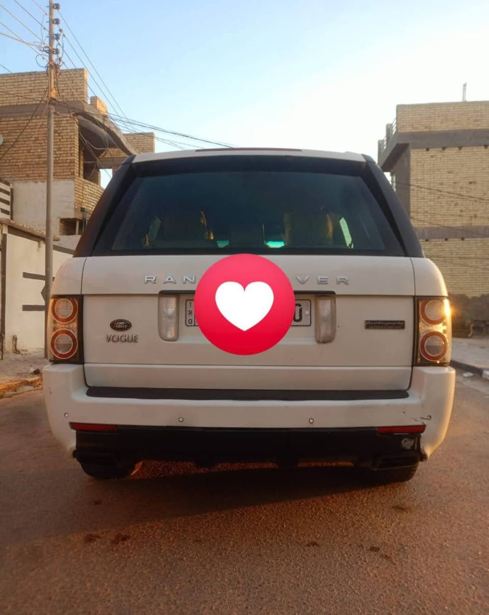 رانج روفر موديل 2008  محدثه بجم ١٣  محرك وكير وتبريد جدد تخم تاير  رقم بغداد دولي بدون اي حادث للمراوس وانطي فرق 
السعر ١٢٥  الاتصال ***********
***********
