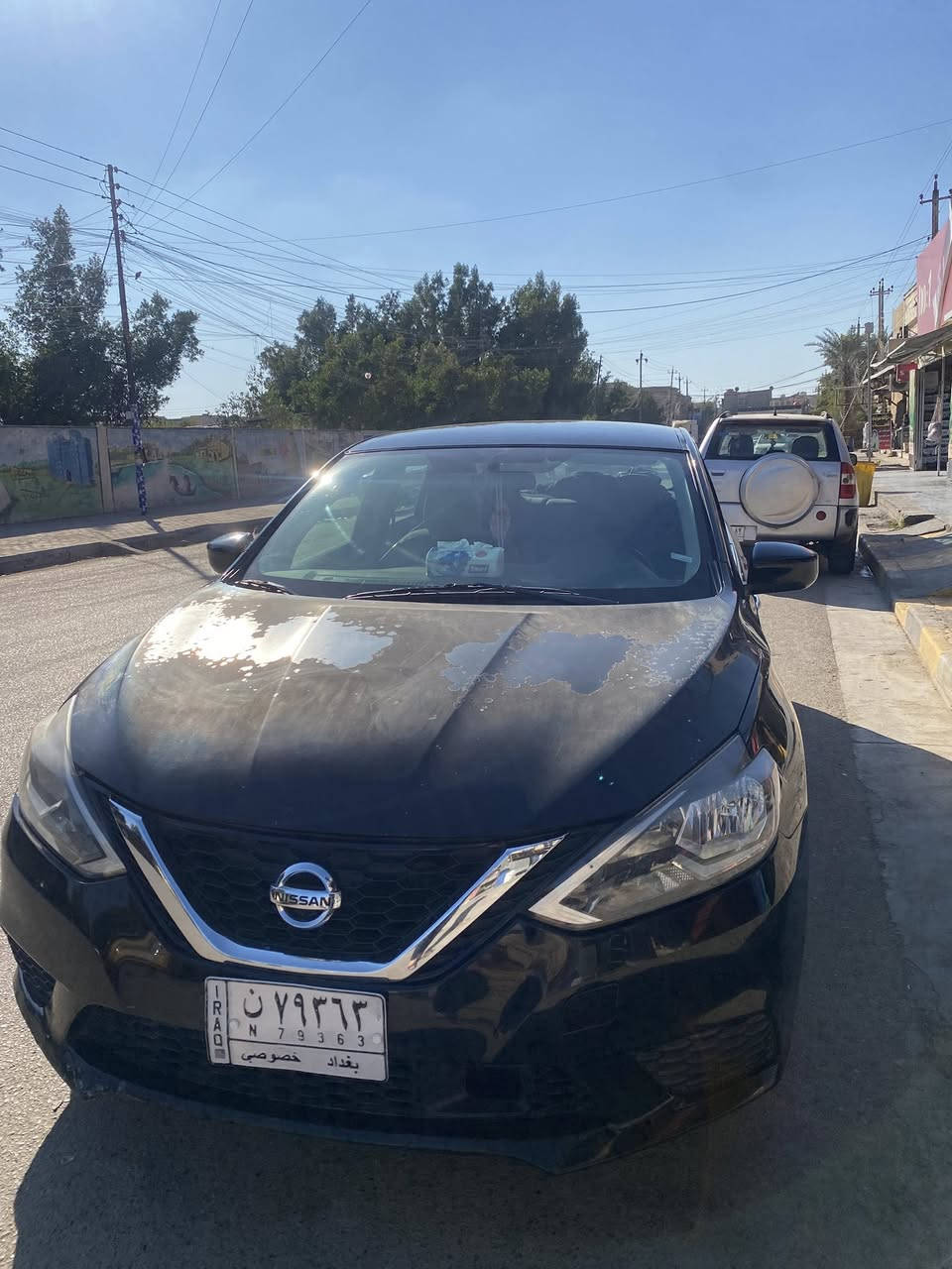 نيسان سنترا 2019 ماشية 103 الف
السعر 95 ورقة وبيها مجال السيارة حدادية جديدة 
للاستفسار الاتصال ***********
