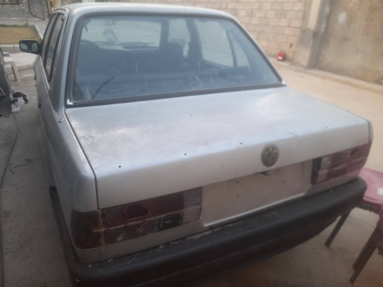 سلام عليكم اللبيع بيئم رقم بغداد حائز ثالث ألماني مكينة وكير مكفولات اتوماتيك اربع سلندر سيارة كاطعة نار سيارة نضيفة ويل كب مكان بغداد حي النصر ***********
