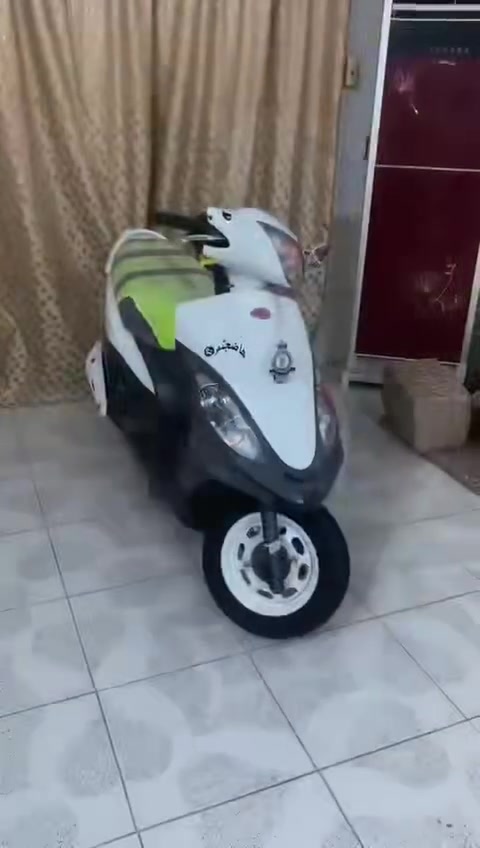 سلام عليكم كامكو موديل 2013كفاله ماشيه 65دراجه برغيي مامبدل بيه علا وضع شركه شرط مكينه نعومه خير من الله دراجه نضيفه الربع ماينذب عليهه كامله لخير حبايه الشراي بي خير ويدلل مكاني ناصريه قلعه سكر ***********
