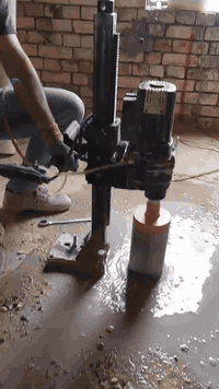 السلام عليكم يوجد لدينا تثغيب لسقوف لكونكريت والجذران الكونكريت عملنا داخل البصره فقط***********
