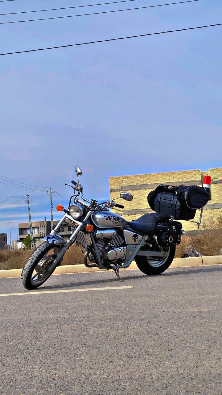 السلام عليكم ورحمة الله

دراجه مكنة محرك 250CC
كير ومحرك مكفوله 👍👍
كهربائيات كلها شغاله ومكفوله 👍
تخم اشاير سكنات لايت زيتون الأصلي 👍
باتري جديد بعده بالجيس و ويا باتري إضافي احتياط
تايرات امامي خلفي جديد لك 👍
زنجيل جديد 👍
ستان كهربائي حساس 👍
جنط جلد طبيعي عدد 2مع جنط 2قماش +جنطه عضم عاج
واير سكليتر واير كلج جديد
يعني الدراجه متصرف عليها الف دينار
السعر المطلوب مليون و200
للعلم انطي وياها غراض كامله بحدود ال300 الف
ويل ودبلات وضفيره وعقل وماشه ويدات ودوسات واشاير وكتفات ويدات كير وبريك وعنبار بريك امامي هذني كلهن انطيهن ماحتاجهن
العنوان ديالئ الخالص
ورجائا لحد يراسلني يكلي الدراجه شبيه نقص كلشي ذكرت
***********
